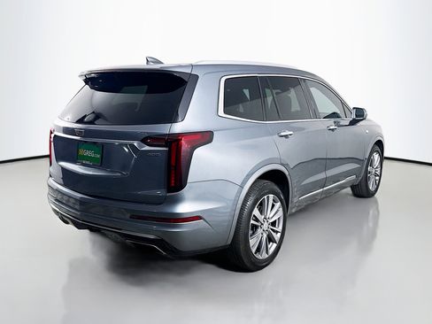 Used 2020 Cadillac XT6 Premium Luxury image 10