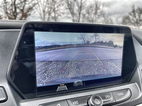 Used 2020 Chevrolet Blazer LT image 15