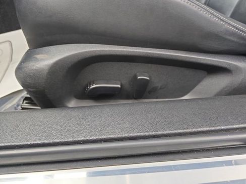 Used 2022 INFINITI Q60 3.0t Pure image 25