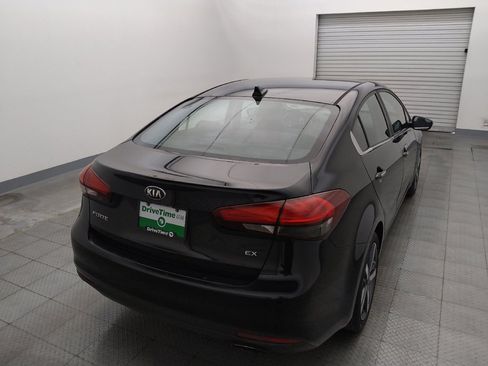 Used 2018 Kia Forte EX FWD image 7