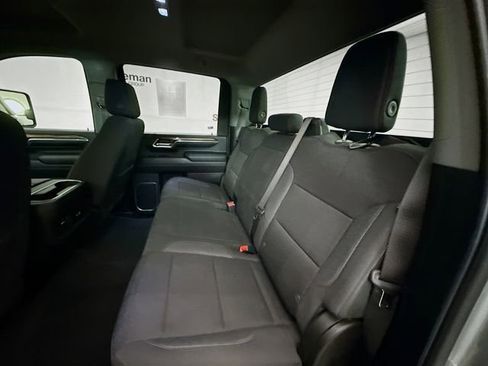 Used 2024 Chevrolet Silverado 2500 LT w/ Convenience Package image 25