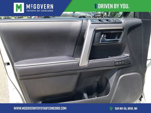 Used 2023 Toyota 4Runner Limited AWD/4WD image 19