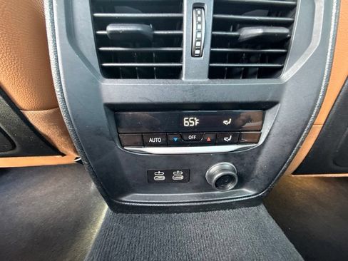 Used 2020 BMW 330i Sedan w/ Convenience Package RWD image 8