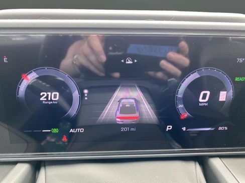 New 2025 Dodge Charger R/T w/ Quick Order Package 25M R/T image 17