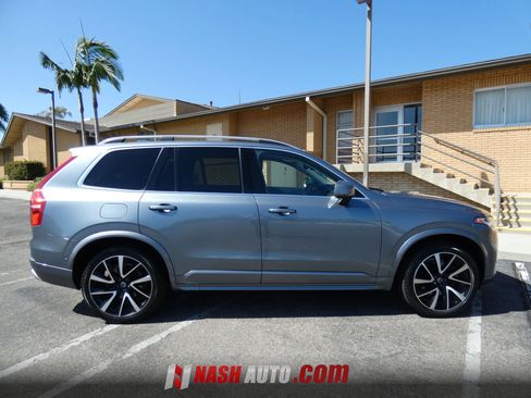 Used 2019 Volvo XC90 T6 Momentum w/ Advanced Package AWD/4WD image 7