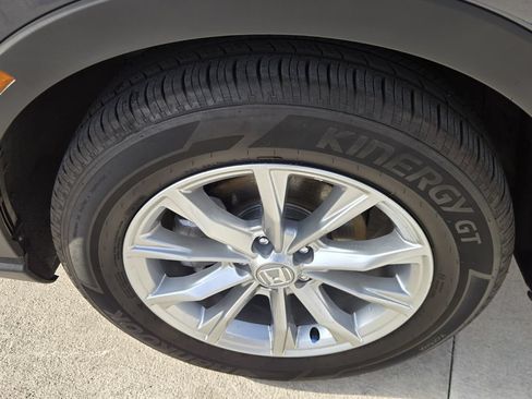 Certified 2025 Honda CR-V EX image 9