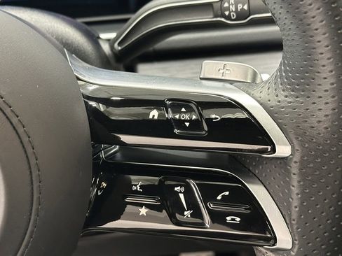 Used 2025 Mercedes-Benz GLS 450 4MATIC image 28