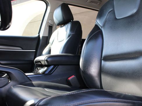 Used 2021 Kia Telluride LX FWD image 10