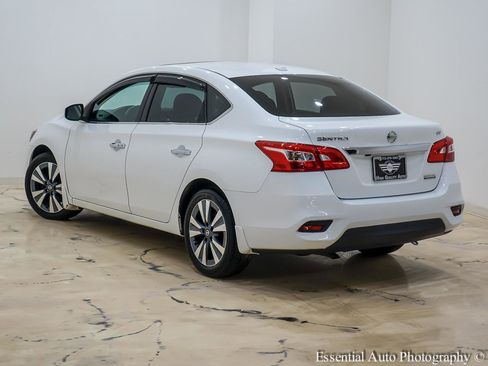 Used 2019 Nissan Sentra SV w/ Special Edition Package image 10
