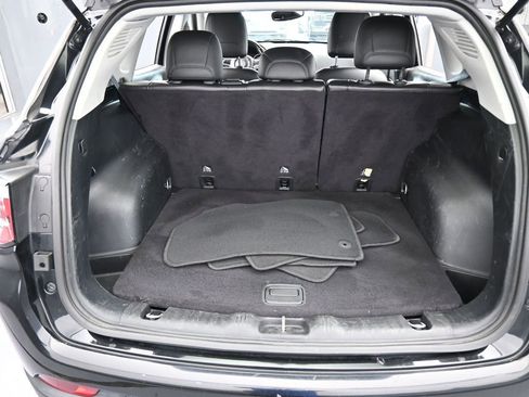 Used 2019 Jeep Compass Latitude w/ Popular Equipment Group image 38