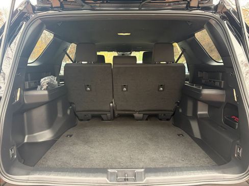 Used 2025 Toyota 4Runner TRD Off-Road image 31