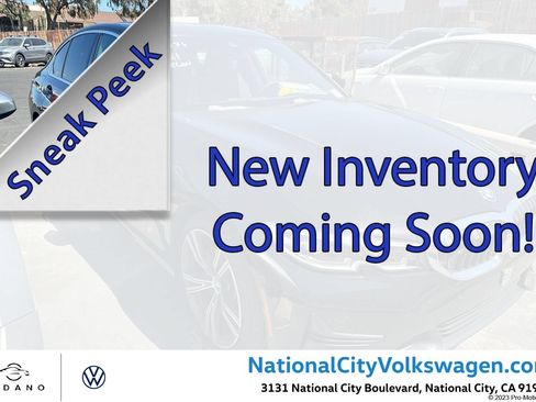 Used 2022 BMW 330e w/ Convenience Package RWD image 1