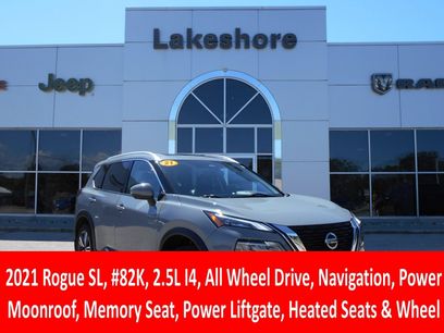 Used 2021 Nissan Rogue SL w/ Premium Package
