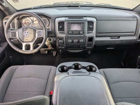 Used 2024 RAM 1500 Classic Warlock image 15