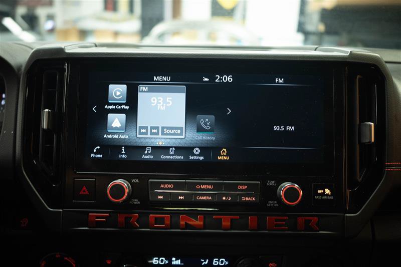 Used 2026 Nissan Frontier PRO-4X AWD/4WD image 19