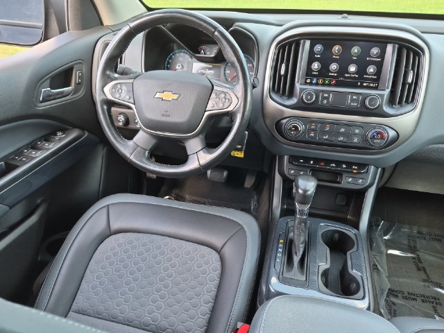 Used 2022 Chevrolet Colorado Z71 AWD/4WD image 30