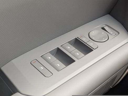 New 2027 Kia Seltos S FWD image 21