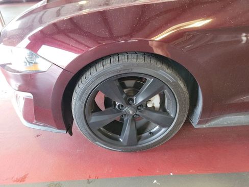 Used 2018 Ford Mustang Premium w/ Equipment Group 201A image 6