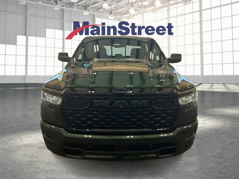 Used 2026 RAM 1500 Express AWD/4WD image 8