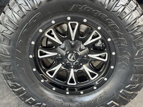 Used 2019 Ford F150 Raptor w/ Equipment Group 802A Luxury AWD/4WD image 6