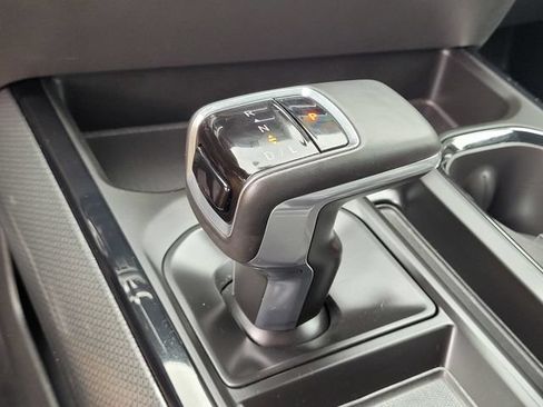 Used 2025 Chevrolet Silverado 1500 ZR2 w/ Technology Package AWD/4WD image 23