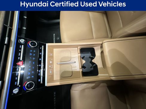 Used 2024 Hyundai Santa Fe Limited image 23