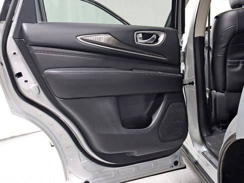 Used 2017 INFINITI QX60 Luxe image 33