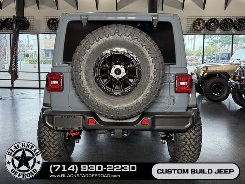 Used 2026 Jeep Wrangler Unlimited Rubicon AWD/4WD image 11