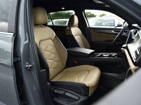 New 2026 Volkswagen Atlas Cross Sport SE AWD/4WD image 19