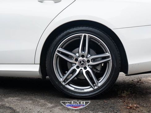 Used 2018 Mercedes-Benz E 300 w/ Premium 1 Package image 12