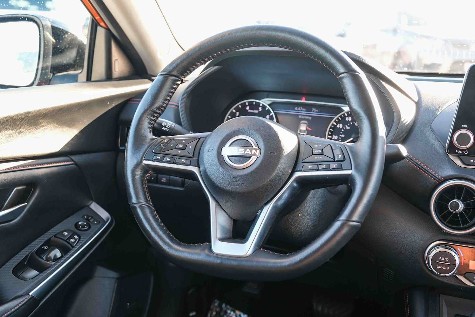 Used 2024 Nissan Sentra SR w/ SR Premium Package FWD image 17