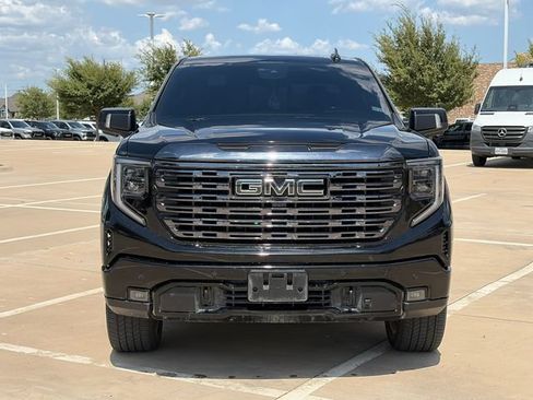 Used 2024 GMC Sierra 1500 AT4 w/ Technology Package AWD/4WD image 2
