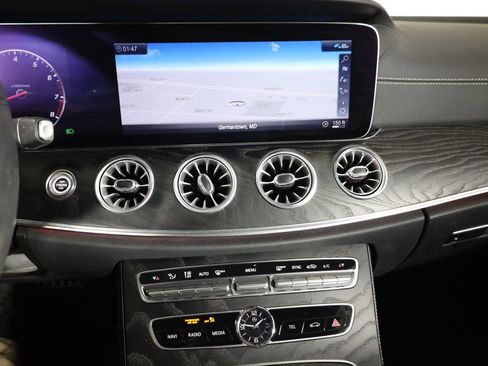 Used 2020 Mercedes-Benz E 450 4MATIC Cabriolet image 30