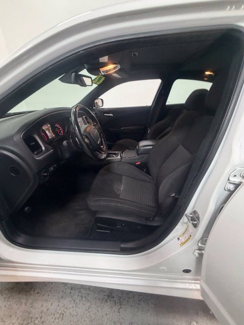 Used 2022 Dodge Charger R/T w/ Blacktop Package RWD image 14