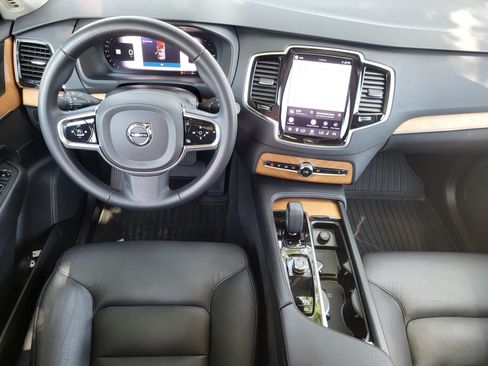 Certified 2023 Volvo XC90 T8 Plus w/ Protection Package Premier AWD/4WD image 22