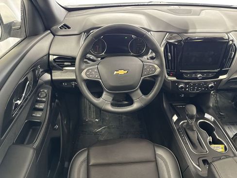 Certified 2023 Chevrolet Traverse High Country AWD/4WD image 16