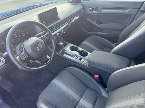 Used 2022 Honda Civic Sport image 8