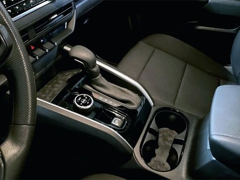 Certified 2024 Chevrolet Colorado Trail Boss w/ Technology Package image 34