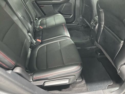 Used 2025 Ford Escape ST-Line image 47