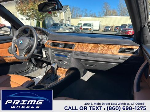 Used 2008 BMW 335i Convertible w/ Premium Pkg image 18