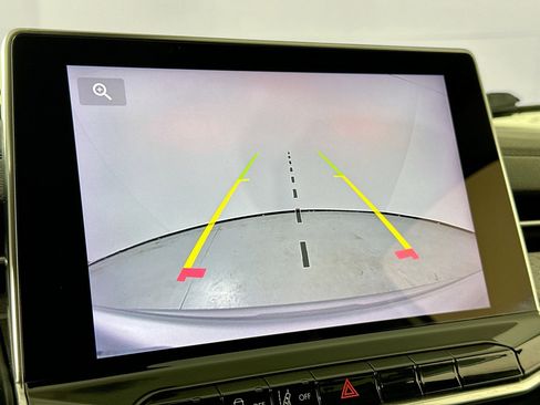 Used 2022 Jeep Compass Latitude w/ Sun and Sound Group image 13