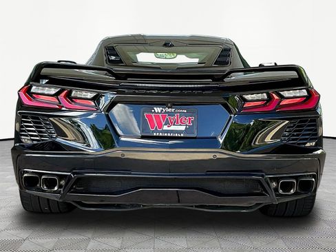 Used 2024 Chevrolet Corvette Stingray Preferred Cpe w/ Z51 Performance Package RWD image 5