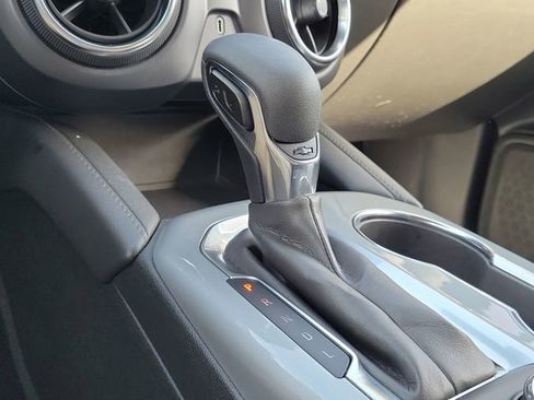 Used 2021 Chevrolet Blazer LT image 26