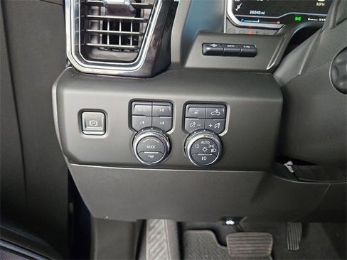 Certified 2023 GMC Sierra 1500 Denali w/ Technology Package image 14