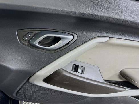 Used 2023 Chevrolet Camaro LT image 29