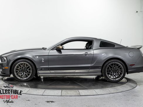 Used 2013 Ford Mustang Shelby GT500 RWD image 13