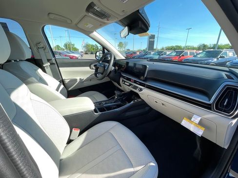 New 2026 Kia Sorento S FWD image 28