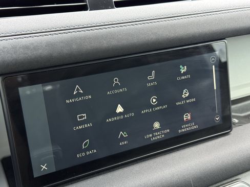 Used 2023 Land Rover Defender 90 S image 73