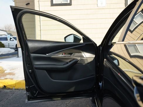 Used 2025 MAZDA CX-30 AWD 2.5 S w/ Preferred Package image 18