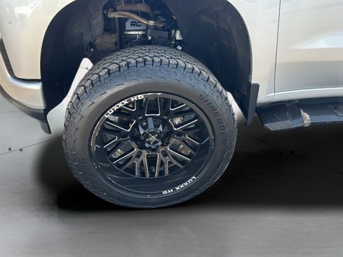 Used 2021 Chevrolet Silverado 1500 Custom w/ Rally Edition RWD image 37